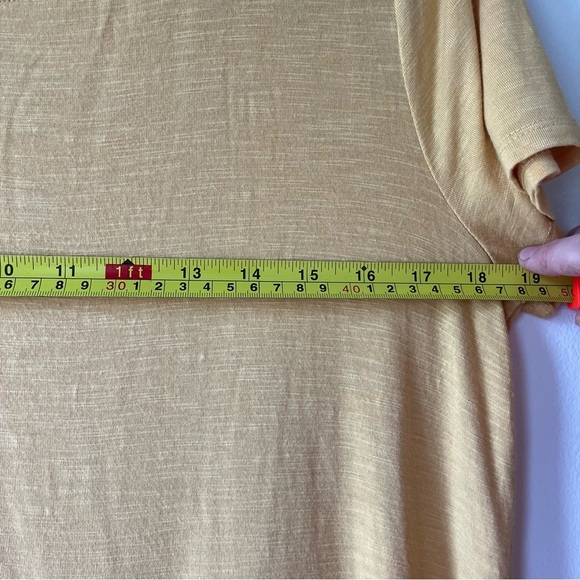 GAP Luxe t shirt | mustard yellow slub knit tee | size small warm toned casual - Picture 7 of 8